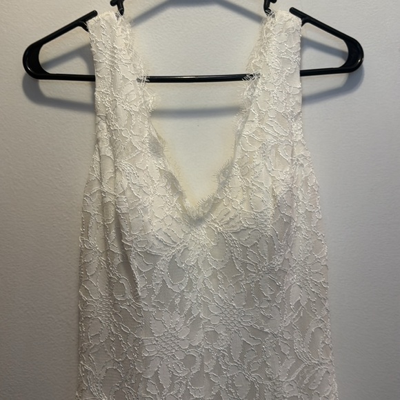 NWT David’s Bridal Elegant Lace Halter Dress - Picture 5 of 11